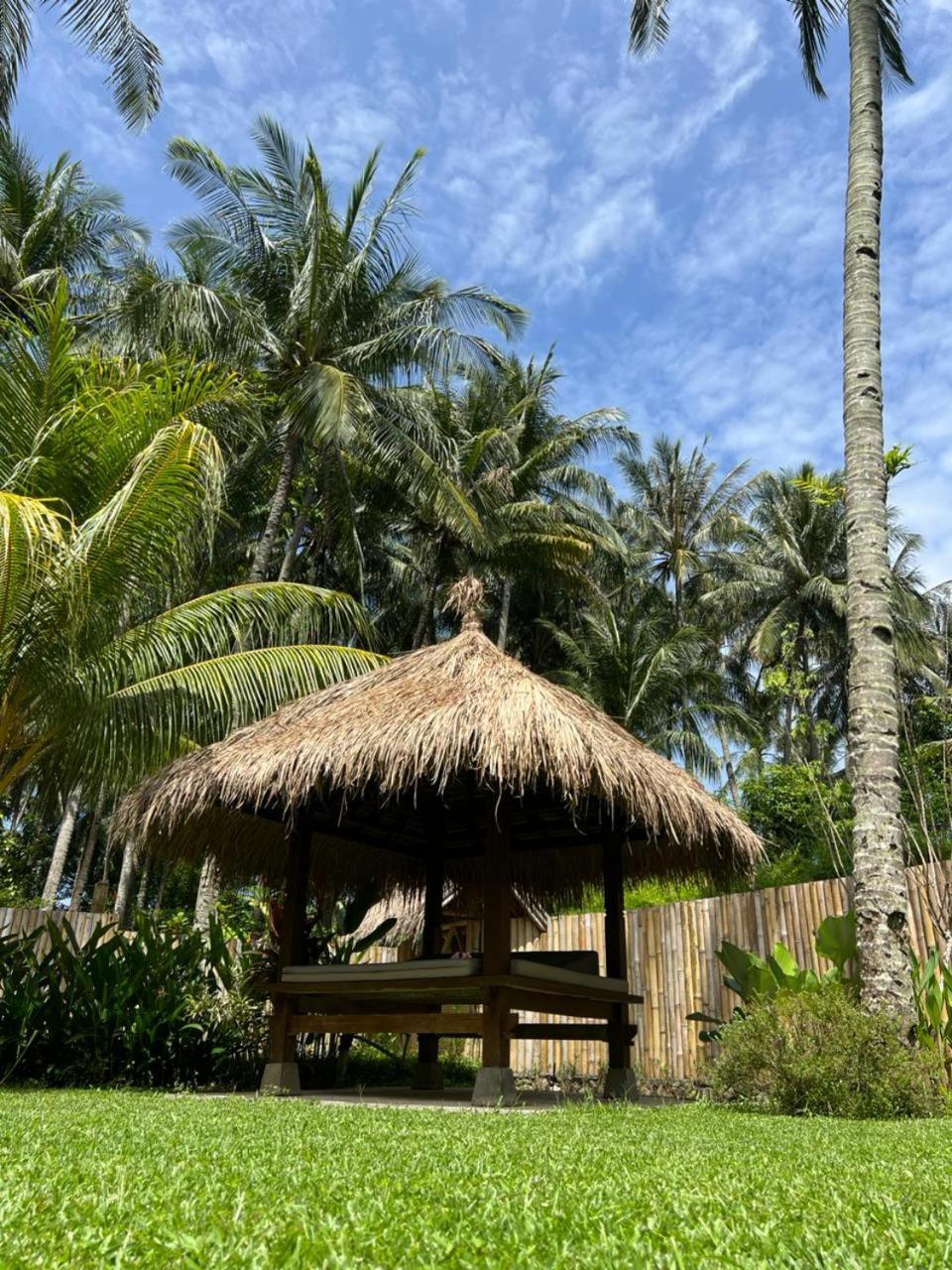 Lendang Luar Villa Senggigi Exterior foto